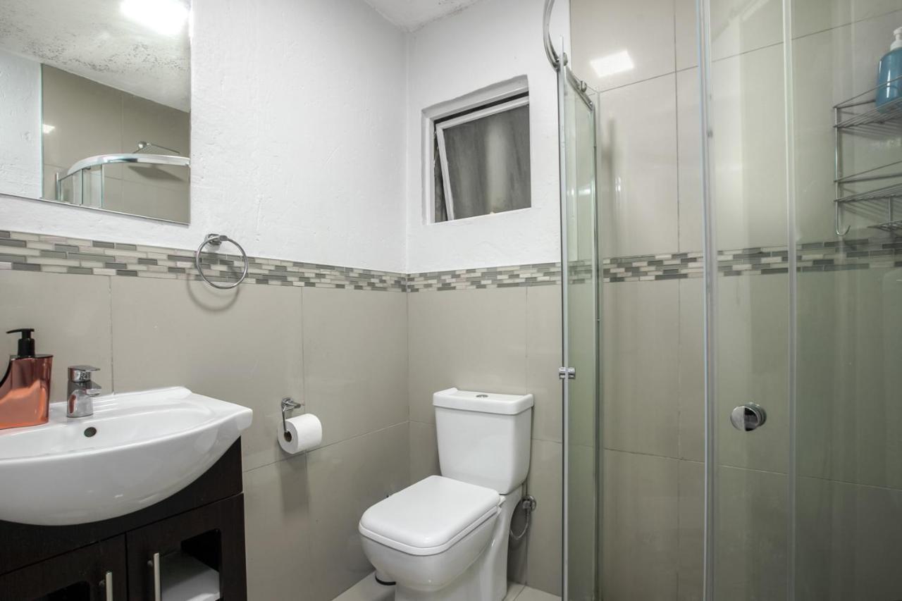 Apartmán Marley On Katherine Johannesburg Exteriér fotografie